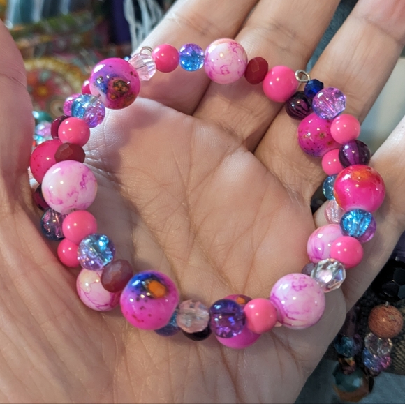 Hot Pink Beads Sparkly Bracelet Glam Cute Handmade Beads Barbie - Picture 6 of 14